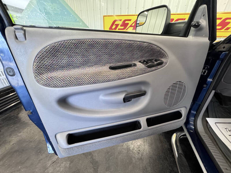 2001 Dodge Ram 2500 SLT Plus