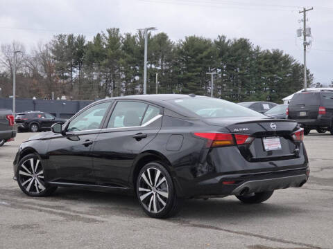 2020 Nissan Altima 2.5 SR