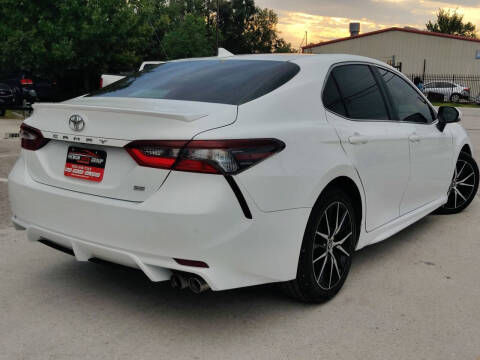 2023 Toyota Camry SE Nightshade