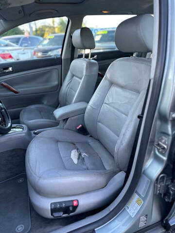 2004 Volkswagen Passat GLX