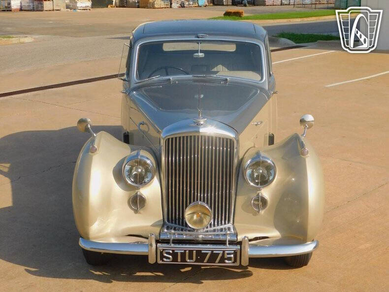 1954 Bentley R-Type