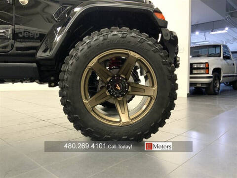 2025 Jeep Gladiator NightHawk