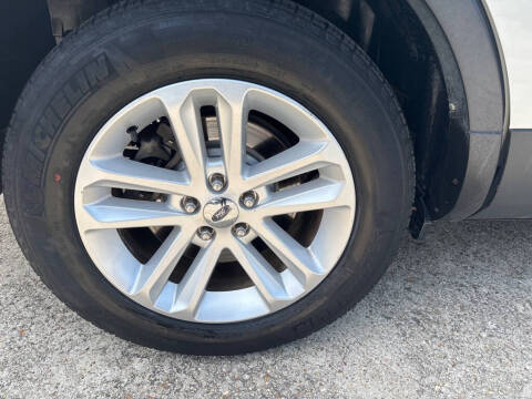 2011 Ford Explorer XLT