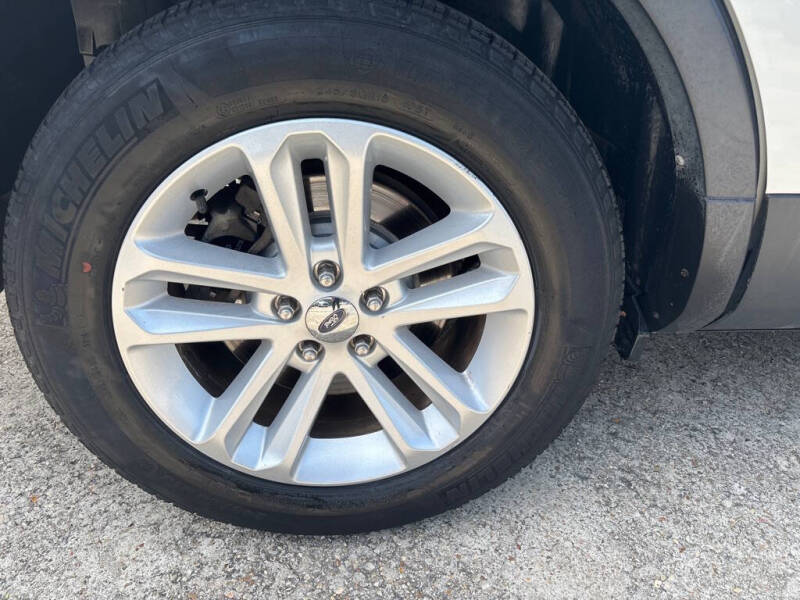 2011 Ford Explorer XLT