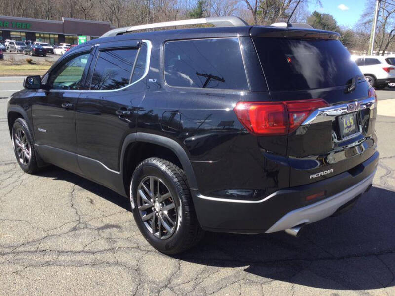 2017 GMC Acadia SLT-1