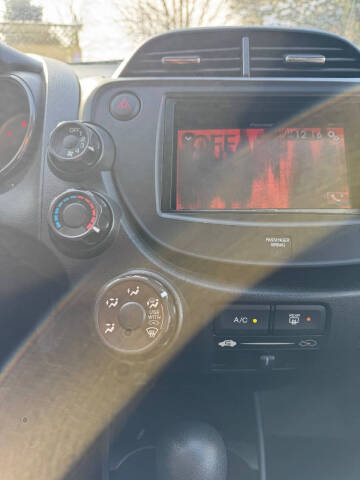 2013 Honda Fit Sport