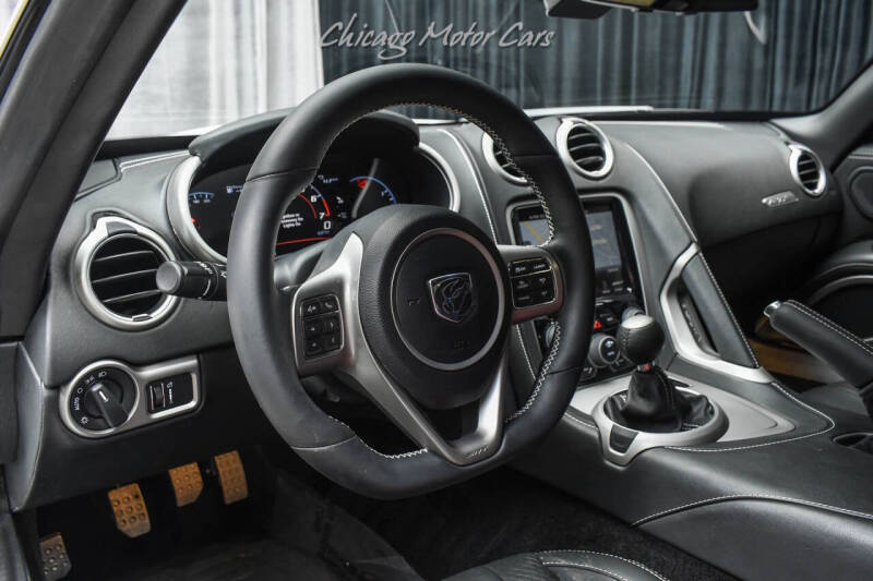 2013 Dodge SRT Viper GTS