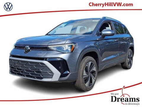 2025 Volkswagen Taos SE 4Motion