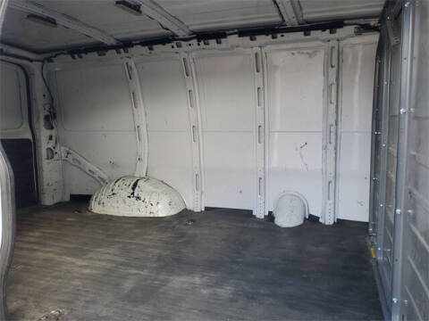 2023 Chevrolet Express 2500