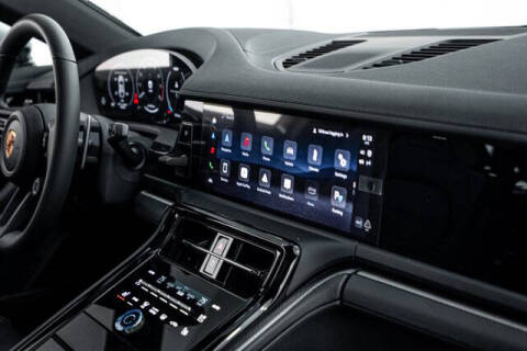 2026 Porsche Panamera 4