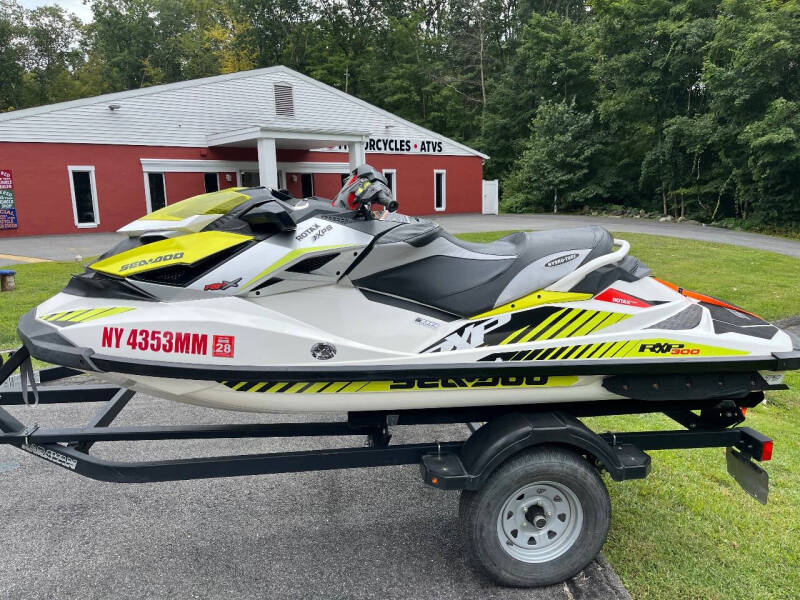 2016 Sea-Doo RXPX 300