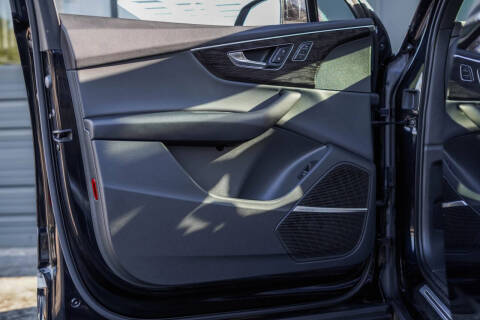 2021 Audi Q7 quattro Premium Plus 55 TFSI