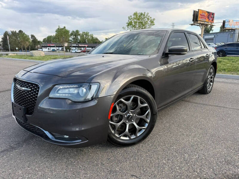 2017 Chrysler 300