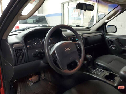 2002 Jeep Grand Cherokee Laredo