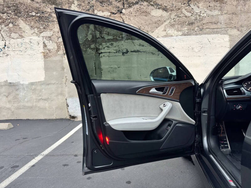 2016 Audi S6 4.0T quattro Premium Plus