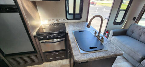 2018 Keystone RV SunSet Trail Super Lite