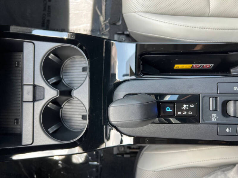 2025 Toyota Prius Limited