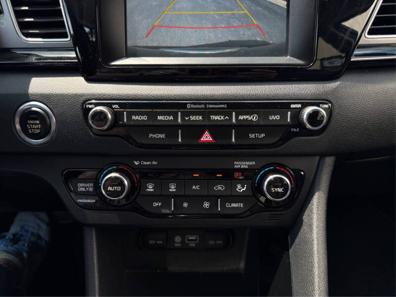 2017 Kia Niro EX