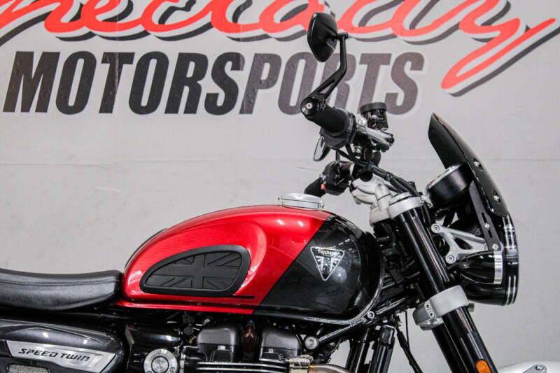 2024 Triumph Speed Twin 1200