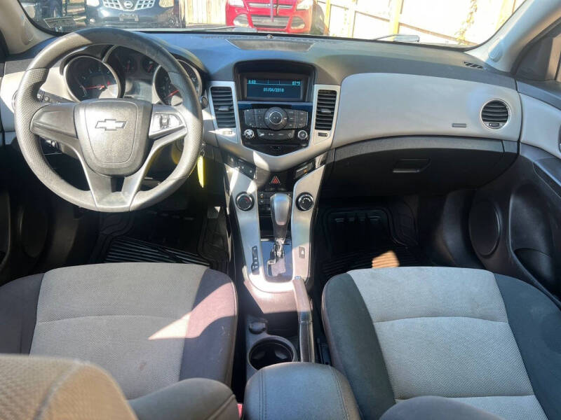 2012 Chevrolet Cruze LS