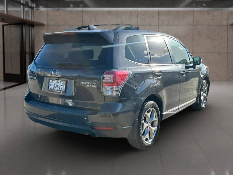 2017 Subaru Forester 2.5i Touring
