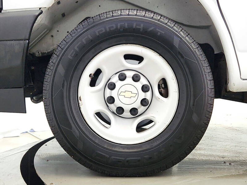 2021 Chevrolet Express 2500