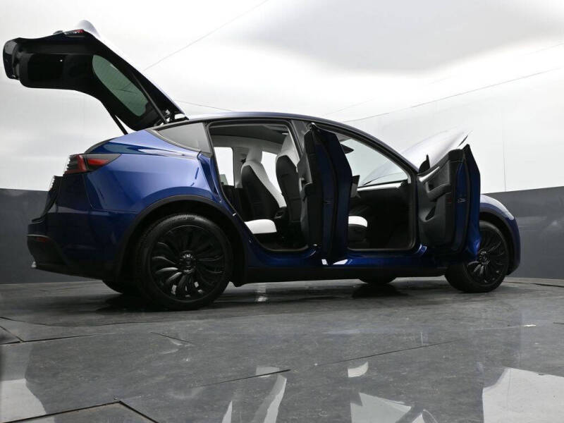 2024 Tesla Model Y Long Range