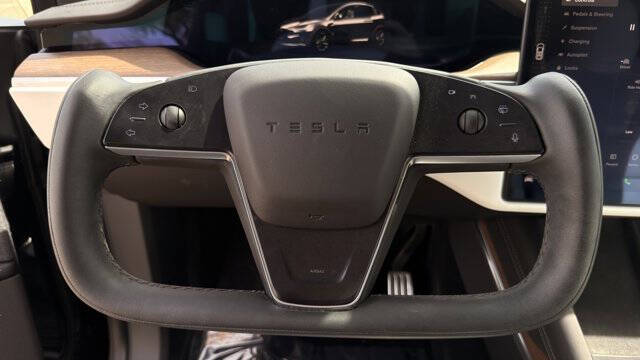 2023 Tesla Model X Plaid