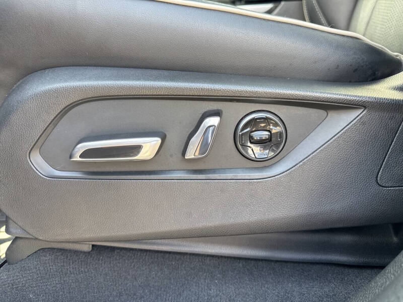 2023 Acura MDX SH-AWD w/Advance