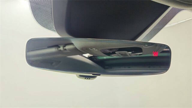 2022 Audi e-tron quattro Premium Plus