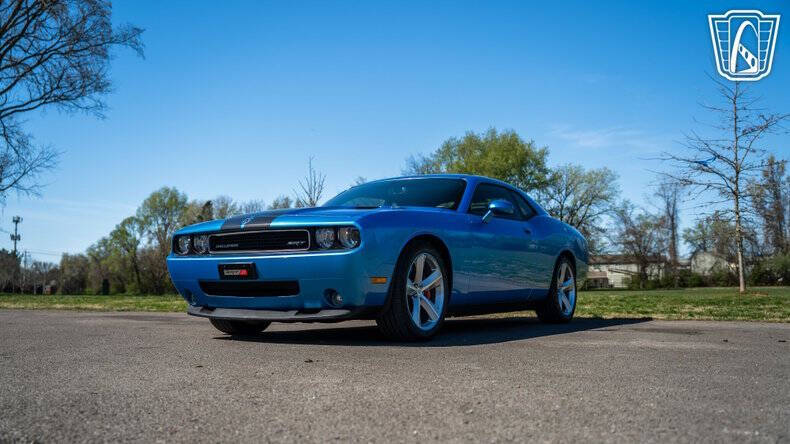 2010 Dodge Challenger SRT8