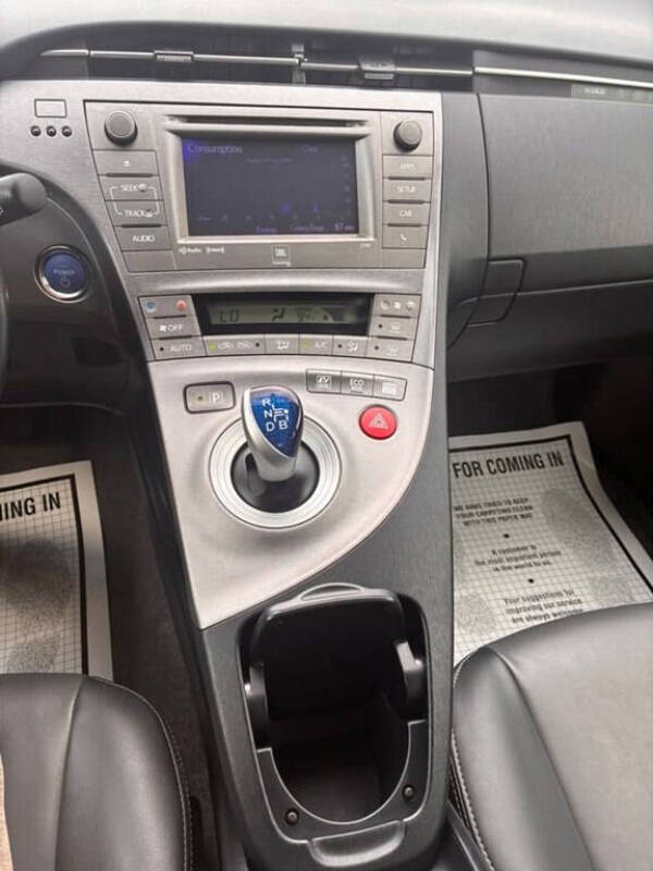 2013 Toyota Prius One