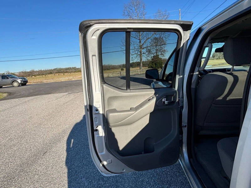 2017 Nissan Frontier S