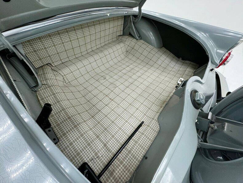 1956 Ford Thunderbird