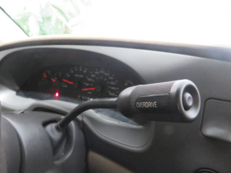 2005 Ford E-Series E-150 XL