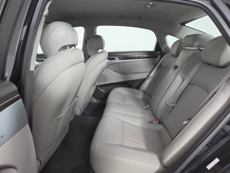 2017 Genesis G80 3.8
