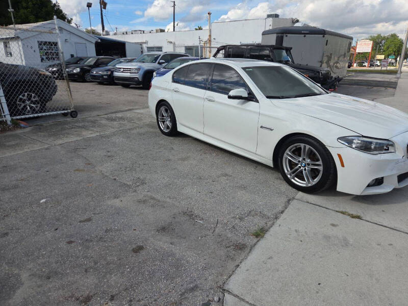 2014 BMW 5 Series 528i's photo