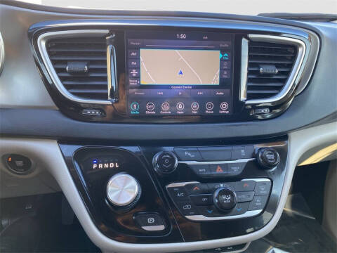 2020 Chrysler Pacifica Hybrid Touring