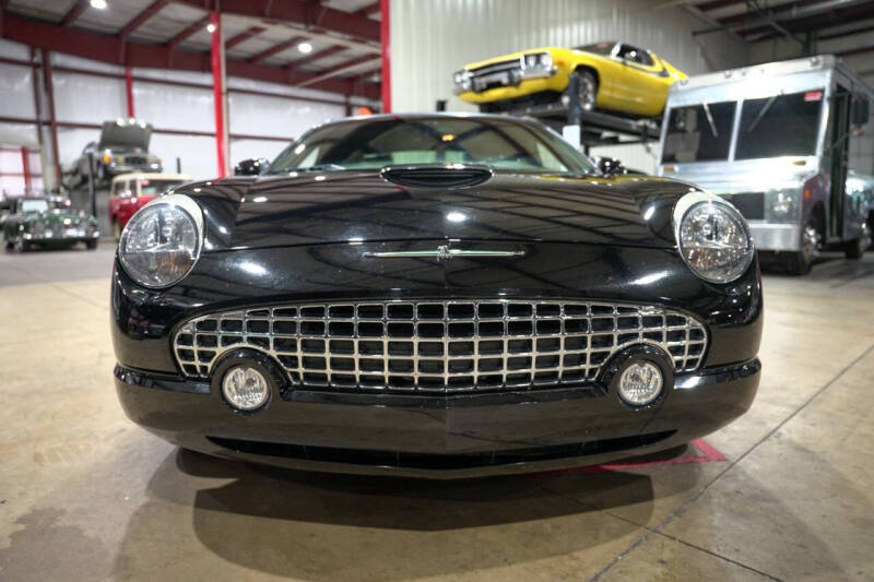 2002 Ford Thunderbird Deluxe