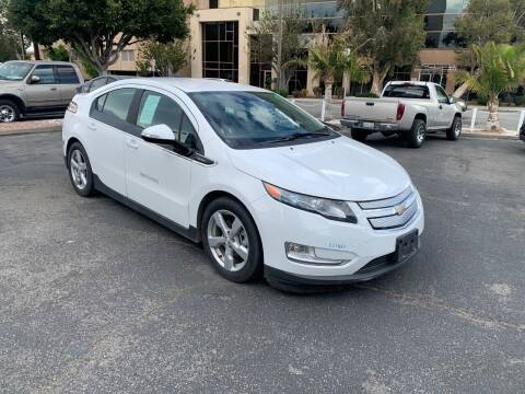 2015 Chevrolet Volt for sale at In-House Auto Finance in Hawthorne CA
