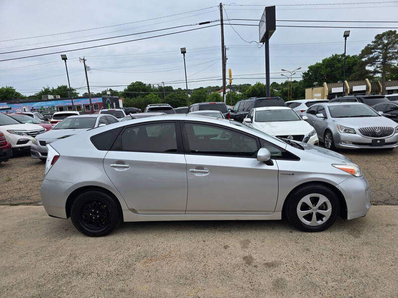 2014 Toyota Prius Two