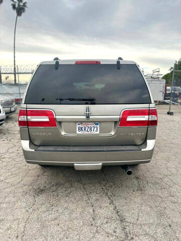 2008 Lincoln Navigator