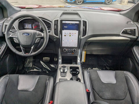 2024 Ford Edge ST