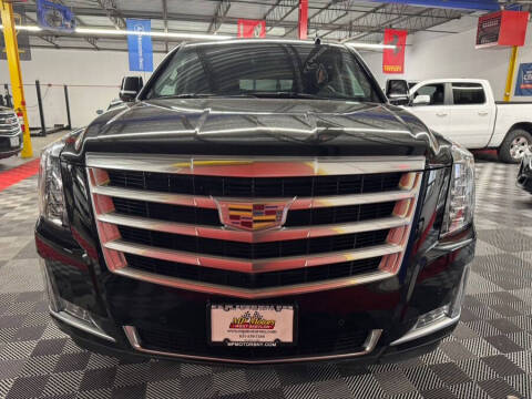 2017 Cadillac Escalade ESV Luxury
