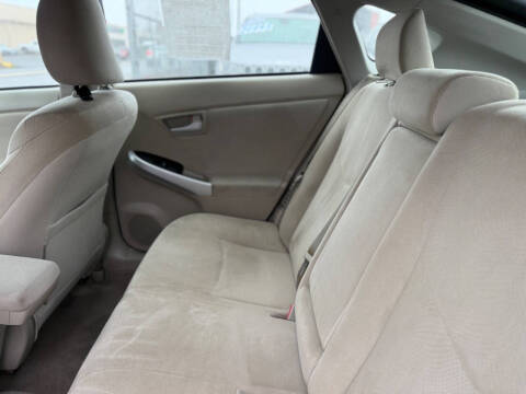 2010 Toyota Prius II