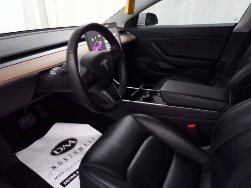2019 Tesla Model 3 Mid Range