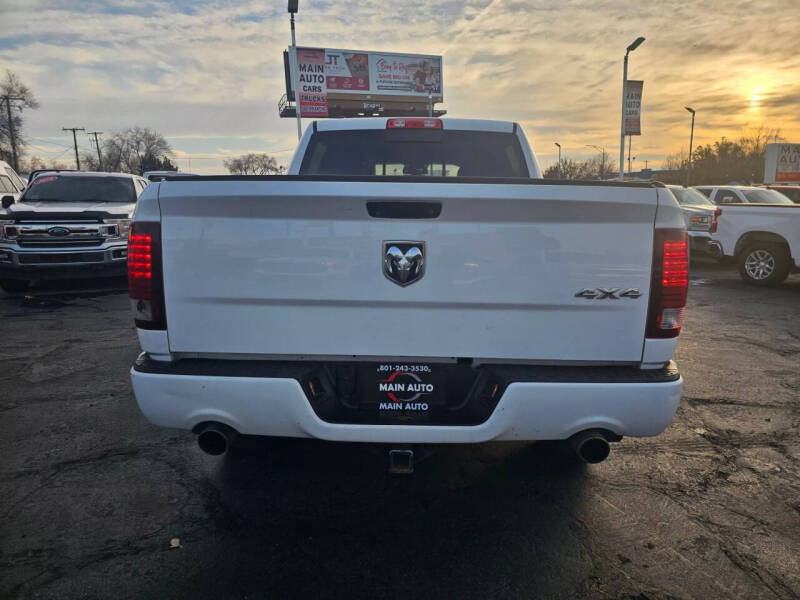 2016 RAM 1500 Sport