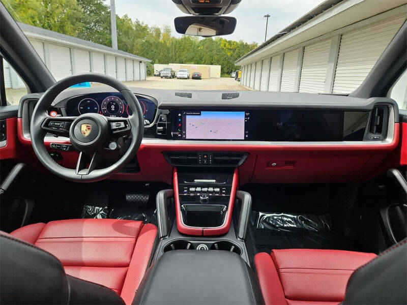 2025 Porsche Cayenne