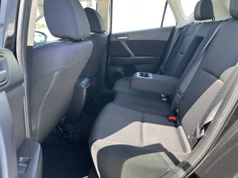 2013 Mazda MAZDA3 i Touring