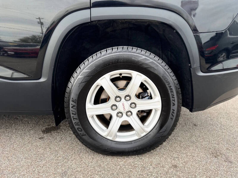 2017 GMC Acadia SLE-1